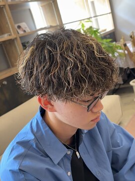 アビールブレ 新潟万代(ABEY LEVRAI) 新潟メンズパーマ　新潟波巻き　新潟波巻きスパイラル