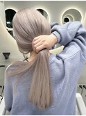 ホワイトベージュホワイトブロンド透明感カラーケアブリーチ