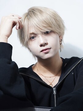 アルファ 新宿(alpha) サーフカール/ 刈り上げセンターパート/ブルーブラック[新宿駅]