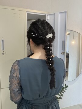 キチ(kici) お呼ばれヘア/編みおろし/ルーズアレンジ