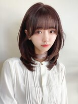 小顔顔まわりカットぱっつん前髪ミディアムレイヤーカット