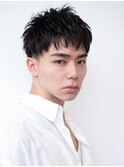 メンズ波巻きセンターパート韓国風黒髪ツーブロックマッシュ