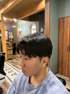 スタンドバーバー 柏(STAND BARBER) MEN’S HAIR/サーフカール/刈り上げセンターパート/柏