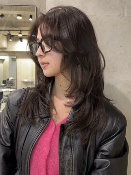 ヨロ 渋谷(YOLO) 韓国ヘアーハッシュカットレイヤーカットハイライトカラー