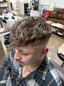 ホーミーズ カットクラブ(HOMIES CUTCLUB) スペインカール