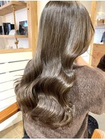 ミモザワークス ヘアアレンジ グレージュカラー