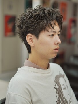 エクスプロア デザイン アクト 三鷹(EXPLORE DESIGN ACT.) アクティブショート/ツイストスパイラルパーマ/ピンパーマ/三鷹