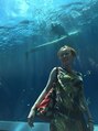 ブルシイ(Bersih) イルカも大好きです!!これは八景島にて。自分も海にいるみたい