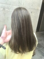 キー(kｅｙ)&nbsp;グレージュ