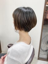 シファ(sifa) くびれ大人ショート