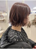 ピンクベージュ