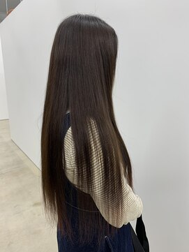 ビーヒアナウ N゜03 金沢駅西店(BE HERE NOW) 【ロング/艶髪/髪質改善/トリートメント】