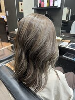 ヘアーサロン リーベ 東久留米店(Hair Salon Liebe)&nbsp;ハイライトカラー ナチュラル
