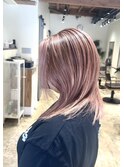 ハイライト　レイヤー ショートヘア　ボブ　くびれレイヤー 