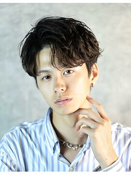 リップス 吉祥寺店 (LIPPS) 毛流れスパイラルセンターパート