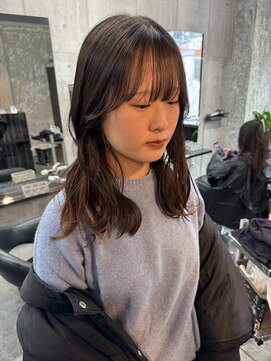 コワファースト長崎シャンプーボーイ 2nd(COIFF1RST 長崎 SHAMPOO BOY) 長崎　簡単スタイリング！扱いやすい顔周りレイヤー