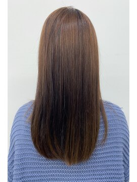 ストロー 小田原店(Straw) 愛され大人女子シンプルストレート