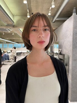 ダブ アオヤマ(DaB AOYAMA) ニュアンスレイヤーボブ切りっぱなしボブショートボブ