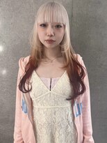 ペレ 梅田(PELE)&nbsp;ホワイトグレージュ/デジタルパーマ/フェザーパーマ