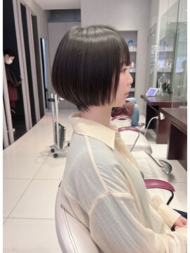 アース 栄店(HAIR&MAKE EARTH) earthショートレイヤーボブミルクティー丸みショートボブ