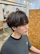 ファルベ(Farbe) フェザー/サーフカール/センターパート/波巻きツイスパ