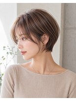 ウィールールピヴォクロス(WE RULE pivot cross)&nbsp;20代30代/髪質改善ストレート/丸みショート/小顔
