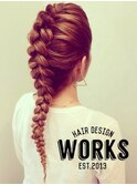外国人風編み込みクールヘアーアレンジ