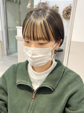 グラフ 蔵前(GRAFF) ハイトーンカラー/ぱっつん前髪/シースルー/ショートボブ