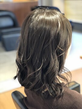 ヘアー バイ クローゼット(hair by closet) 大人可愛い艶色イルミナカラー外国人風韓国30代40代