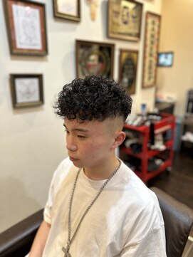 クリップスセカンド(CLIPS 2nd) クルクルパーマ