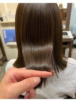 オンスター(ONSTAR)&nbsp;大人可愛い大人美人小顔カットふんわりカールショコラアッシュ