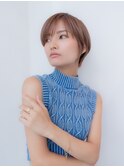 20代30代大人可愛い斜めバング小顔ショートボブシルキーベージュ