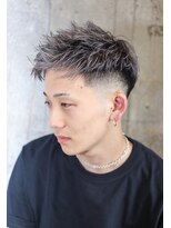 アルフレッド 平針店(alfRed)&nbsp;フェードカット　シルバー　メンズショート　ツイストパーマ