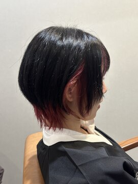 スーリール 東比恵店(Sourire) ショートウルフインナー赤