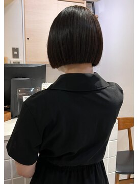 アンバースデー(UNBIRTHDAY) キレイめ丸みボブ/マツイアカリ