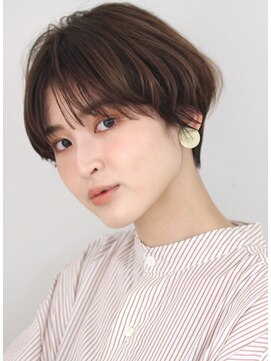 サーカス バイ ビュートリアム 青山(CIRCUS by BEAUTRIUM) 耳掛けショート マッシュショート ショートヘア 30代40代50代