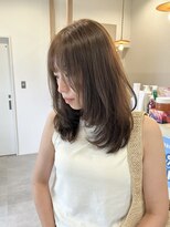 ミュゼプリュム(Musee plume) ミディアムレイヤー×アッシュベージュ