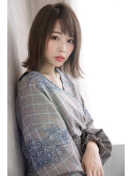 lume 経堂【ルーム】【10月下旬オープン(予定)】 ★くびレイヤーエモージュ斜めバング グレージュカラー
