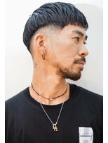 メリケンバーバーショップ コウベ(MERICAN BARBERSHOP KOBE)&nbsp;くせ毛風パーマぱっつん刈り上げスキンフェード