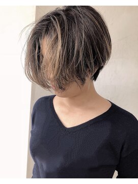 ヌイ 横浜(nui) nui STYLE_ワンサイドショートブランジュダブルバング