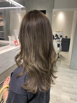 ヘアー ミッション 心斎橋店(hair Mission) ハイライトプラスイルミナカラーレイヤースタイル