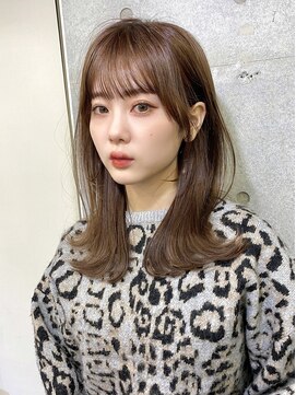 リコバイアフロート(riko by afloat) 外ハネくびれミディ/シースルーバング/ベイビーピンク