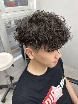 オムデュー(HOMME DEUX) 【AOI】カール感強めスペインカール