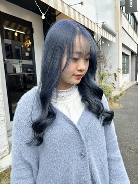 チャプター 問屋町(chapter) ケアブリーチネイビーグレージュ顔周りレイヤーカット韓国ヘア