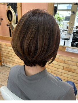 アニス ルーチェ(Anise luce) ゆとりショートボブ