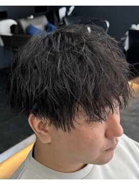 バース バイ ハピネス(BIRTH by happiness) 縦落ちツイストスパイラルマッシュ