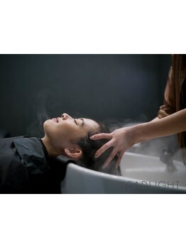 いつものメニューにヘッドスパを追加で髪のケアと癒しもプラス★【燕三条/髪質改善/学割U24】