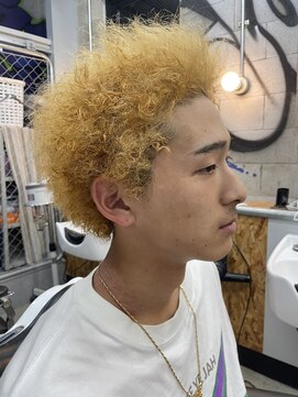 スティーロ 渋谷(Steelo) プードルパーマ