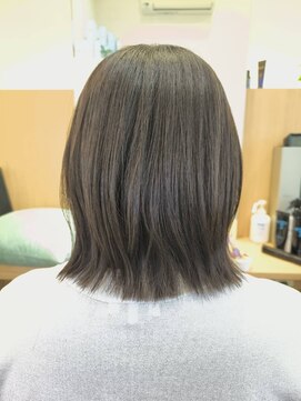 ウイバイファースト(u'i by first) アッシュベージュスタイル