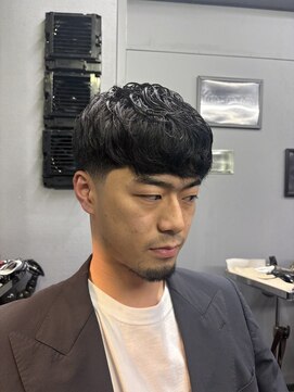 from 0287 中目黒/テーパーフェード/スペインカール